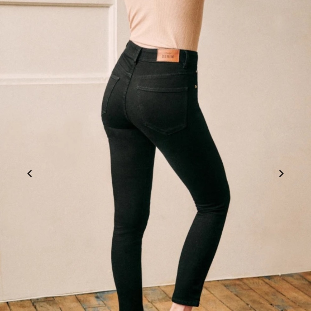 Sezane The Perfect Slim 7/8 denim, black, 26